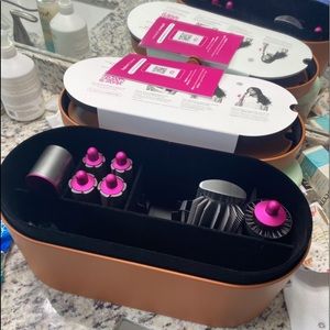 Complete dyson airwrap